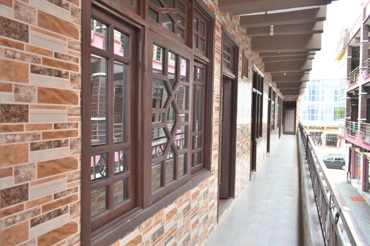 Zara Residence 1 Saidu Sharif Ngoại thất bức ảnh